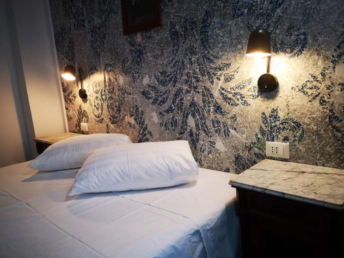 Cres B Studio Apartman Luaran gambar