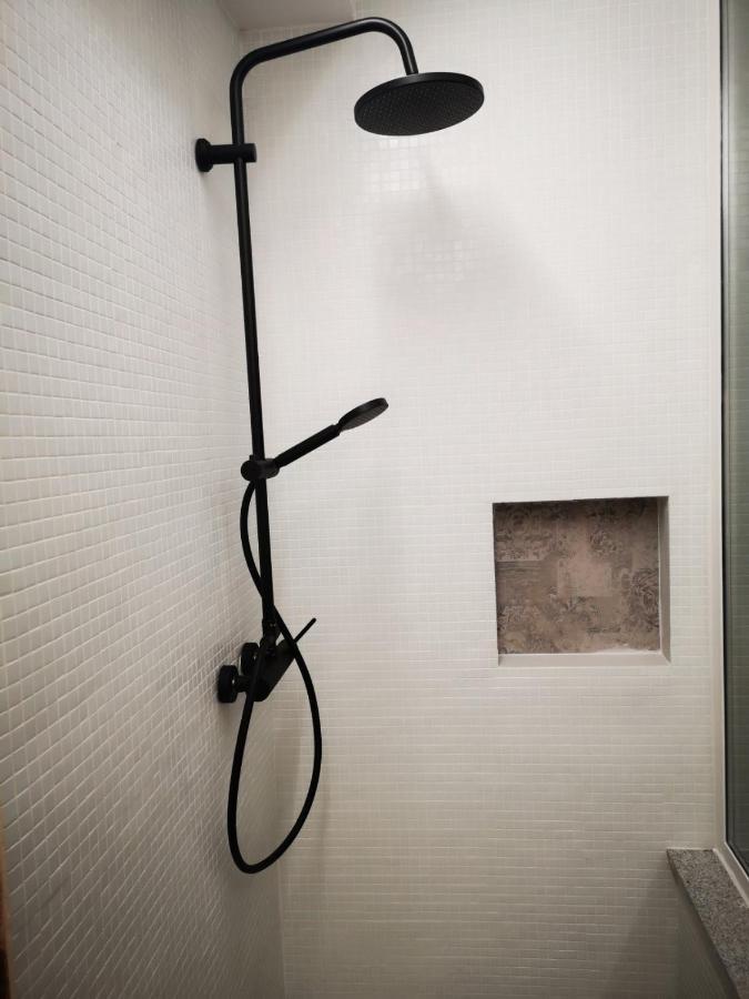 Cres B Studio Apartman Luaran gambar