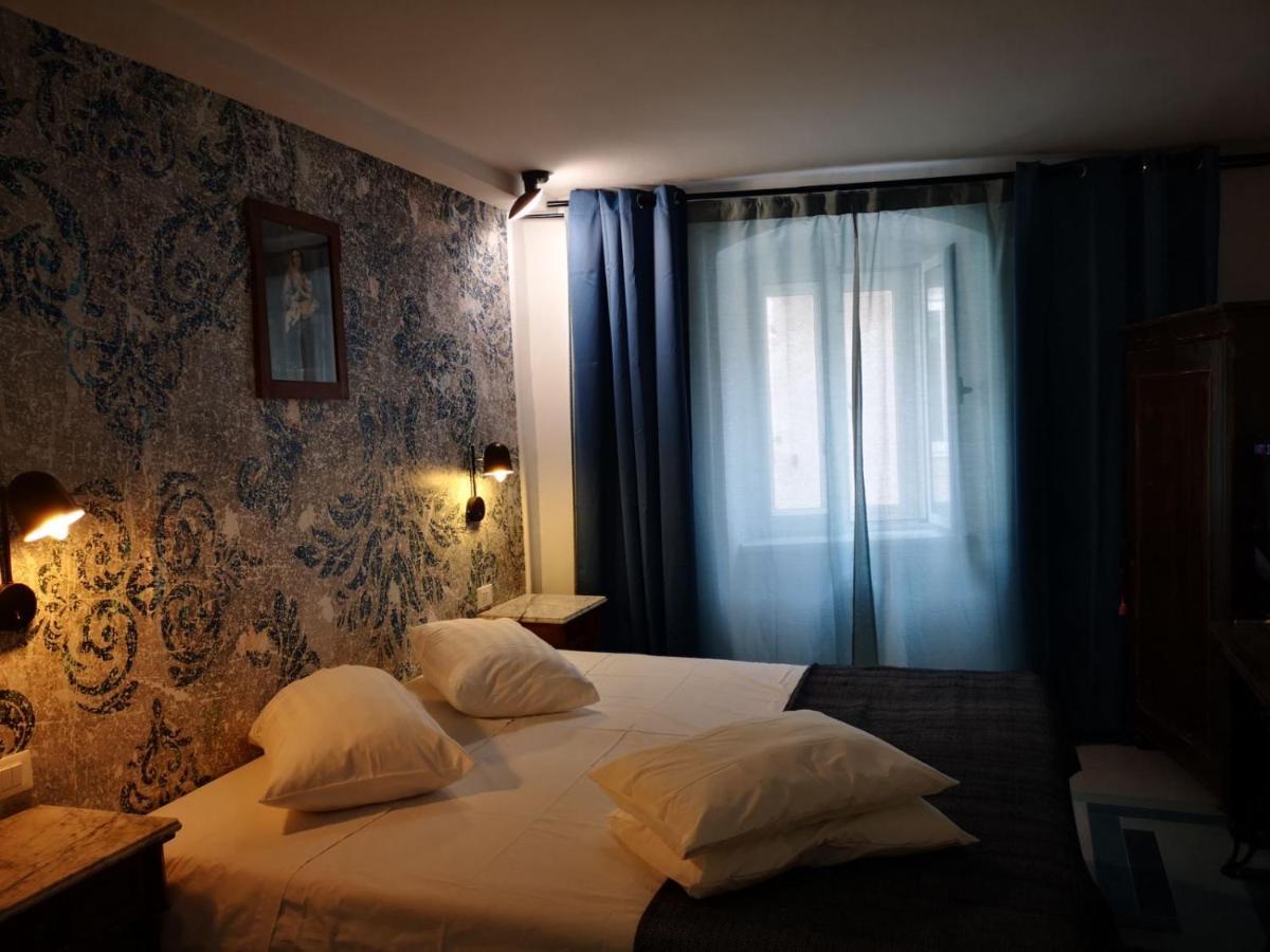 Cres B Studio Apartman Luaran gambar